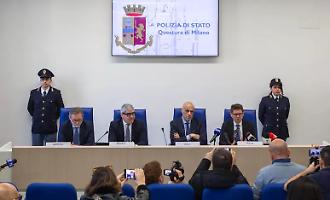 Hammer blows to the back, extortion, and naked bodies: all the shocking accusations against Cinturrino and two other police officers