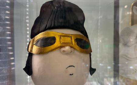 Easter, in the pastry shop of Catania...Tony Pitony's egg appears