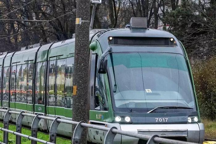 Third derailment: tram of line 15 derails in Rozzano