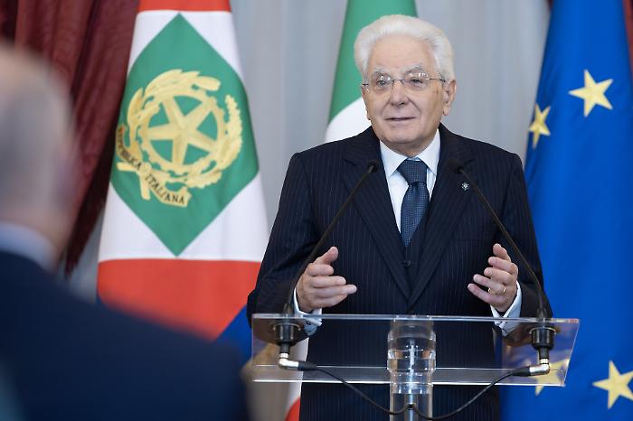 Mattarella at the Quirinale: &laquo;Giving voice to female talents for a fairer Italy&raquo;