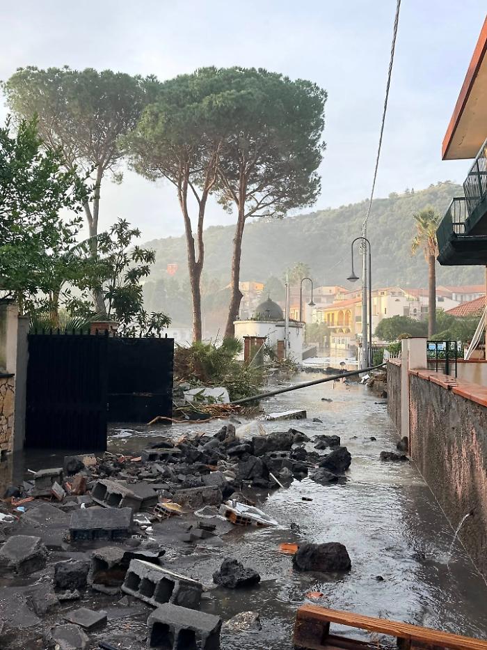 Cyclone Harry, after the emergency mayors raise the alarm: funds, deregulation, and urgent measures are needed