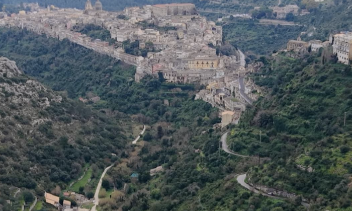 Ragusa, the renovation work on Via Monelli is about to begin.