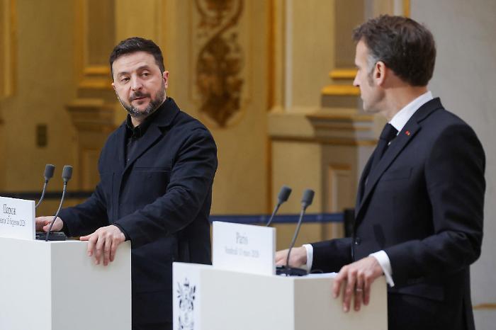 Zelensky will receive the French SAMP/T system against ballistic missiles and accuses Europe of "blackmail" over Druzhba.