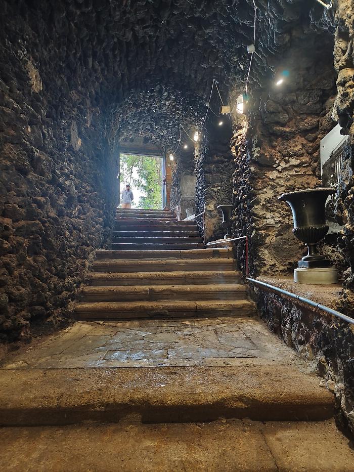 In the belly of the Cryptoporticus of Catania, where time has no direction