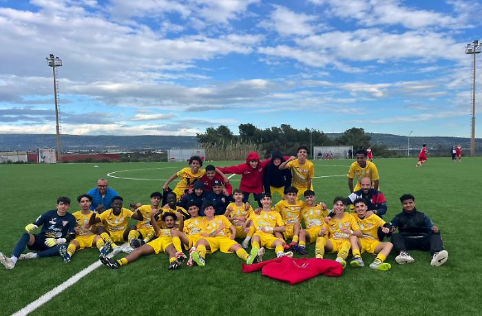 Vittoria wins the provincial junior championship title again.