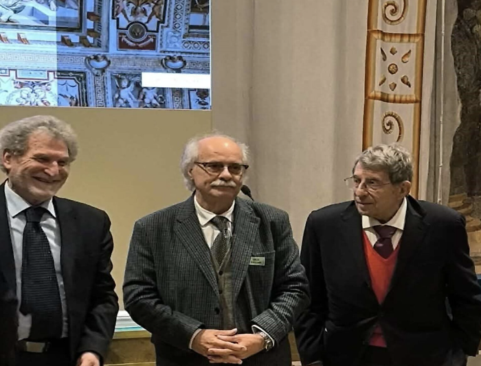 The Modican poet Domenico Pisana awarded in Rome in the Zuccari Hall of the Senate