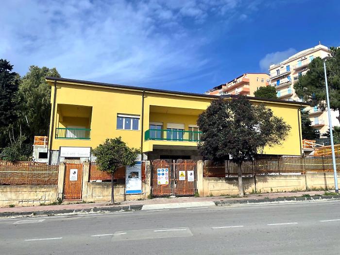 Goodbye closed shutters at the Esseneto nursery, work completed at the end of May. Here&rsquo;s what the new home for the children will look like.