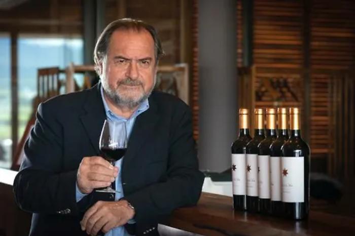 The French winemaker Rolland, the "Spielberg of wine," leaves us at the age of 78.