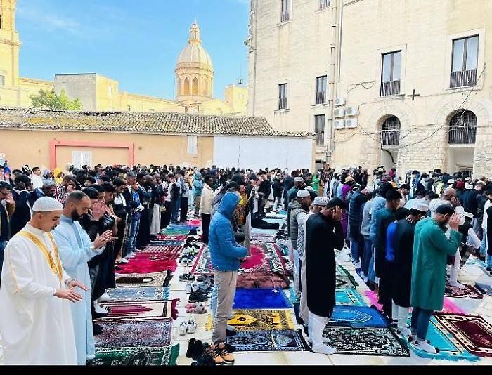 Islamic culture and the province of Ragusa: end of Ramadan celebrations in Comiso, Santa Croce, and Vittoria