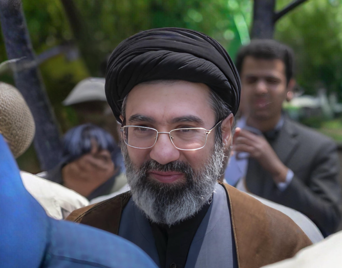 The surprise announcement by Khamenei: "The enemy has been defeated" and accuses Israel of false flags against Turkey and Oman.