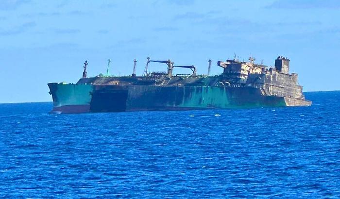 Arctic Metagaz, in the field the Libyan oil company and Eni to avert an unprecedented disaster in the Sicilian Channel