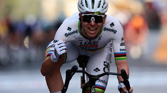 Pogacar and the spectacular comeback: triumph in Sanremo