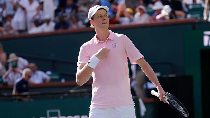 Sinner starts strong in Miami: Džumhur defeated in two sets