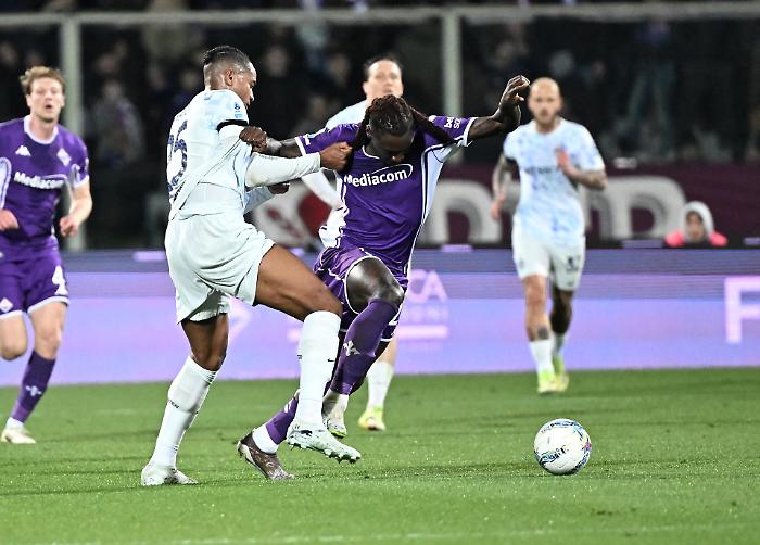 Fiorentina-Inter 1-1: Ndour responds to Pio Esposito, the championship is still open