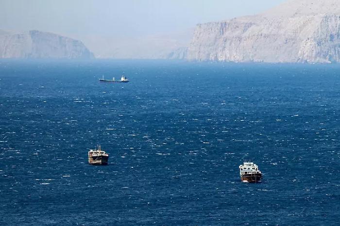 Tehran threatens to undermine the Persian Gulf and to strike power plants.