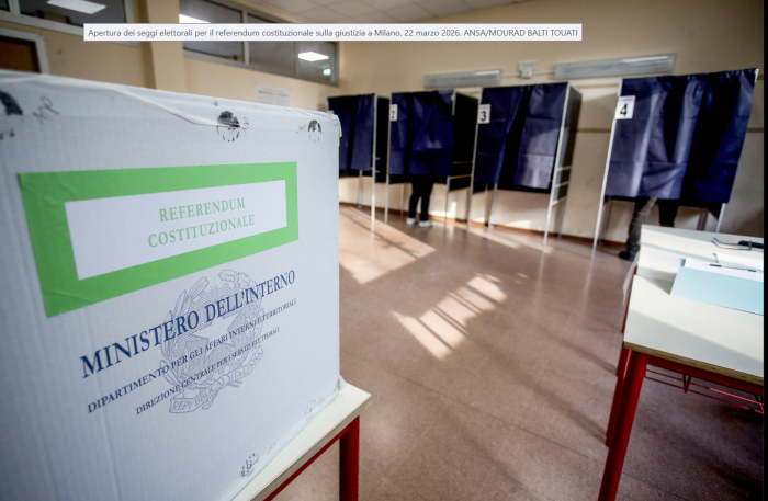 Le stazioni di voto sono state riaperte per le ultime ore di votazione: l'attesa per i risultati delle schede