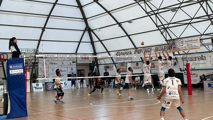 Scalia Volley suffers fourth consecutive defeat: Jonica wins at Palatenda