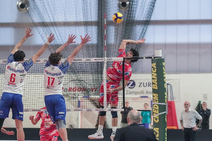 Volley Modica called to overturn the defeat from the first leg against Mantova