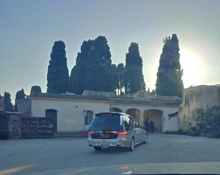 Ragusa, the cemetery services regulation has been amended: the 100 euro fee has been eliminated.
