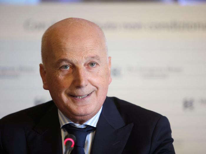 The Palermo investigation, first interrogations in silence. Prosecutors: "Iacolino could not have been unaware of who the mafia boss was."