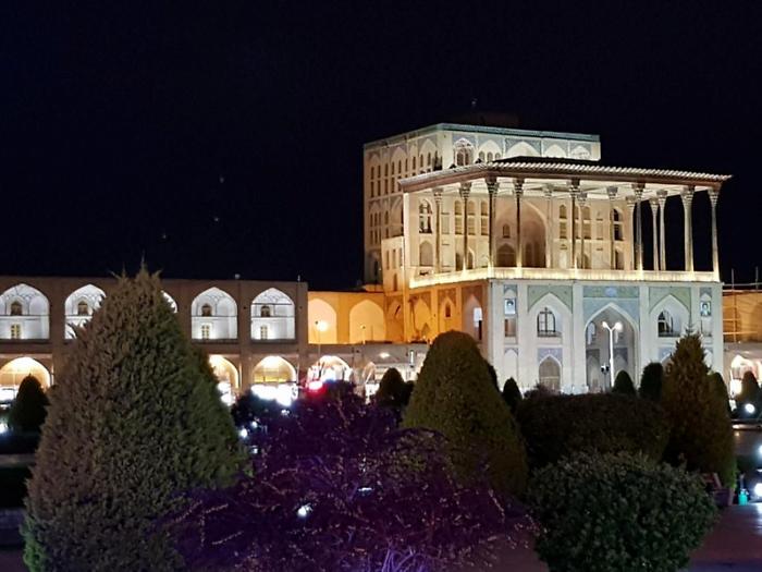 From Iran to Catania: Dastan has chosen love and the heart beats in two countries