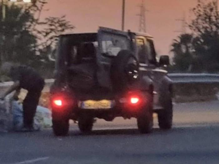 Caught while dumping waste on the street